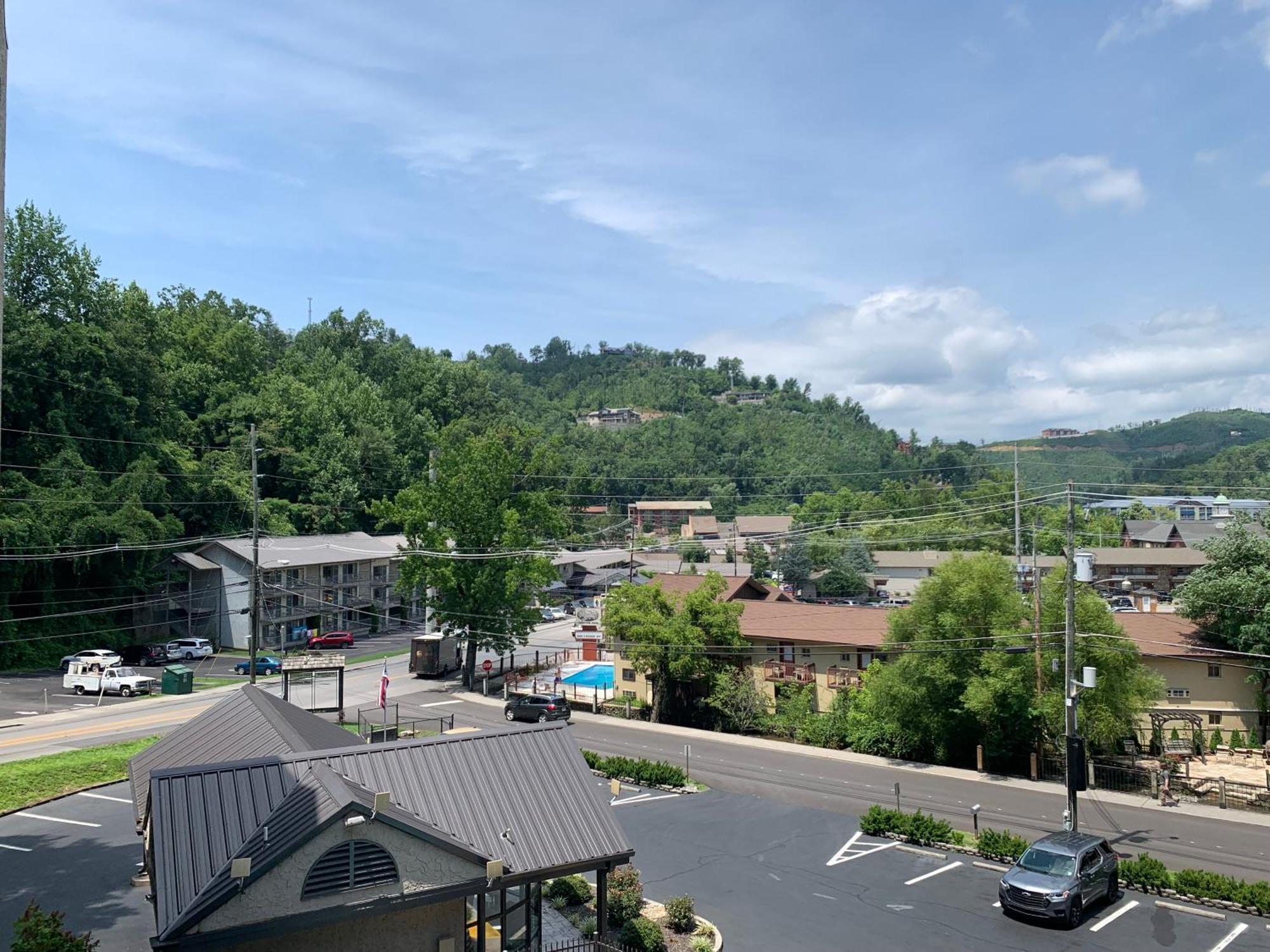 Olde Gatlinburg Rentals Room photo